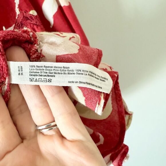 Free People Intimately Tank Tunic/Dress in Red Blush Floral with Lace Accents- M - Picture 7 of 7